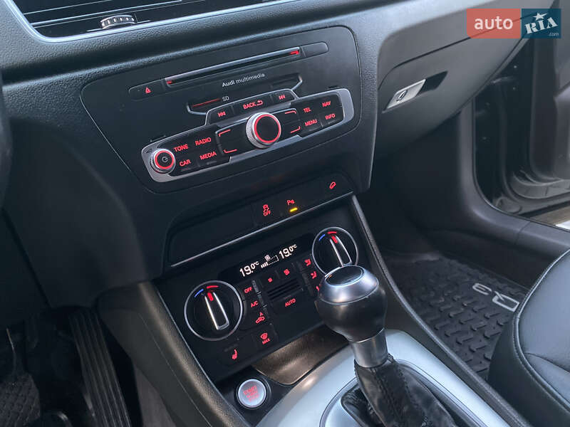 Внедорожник / Кроссовер Audi Q3 2017 в Тернополе