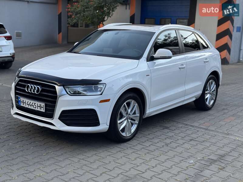Позашляховик / Кросовер Audi Q3 2017 в Одесі