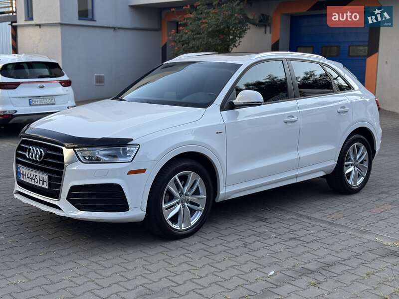 Позашляховик / Кросовер Audi Q3 2017 в Одесі