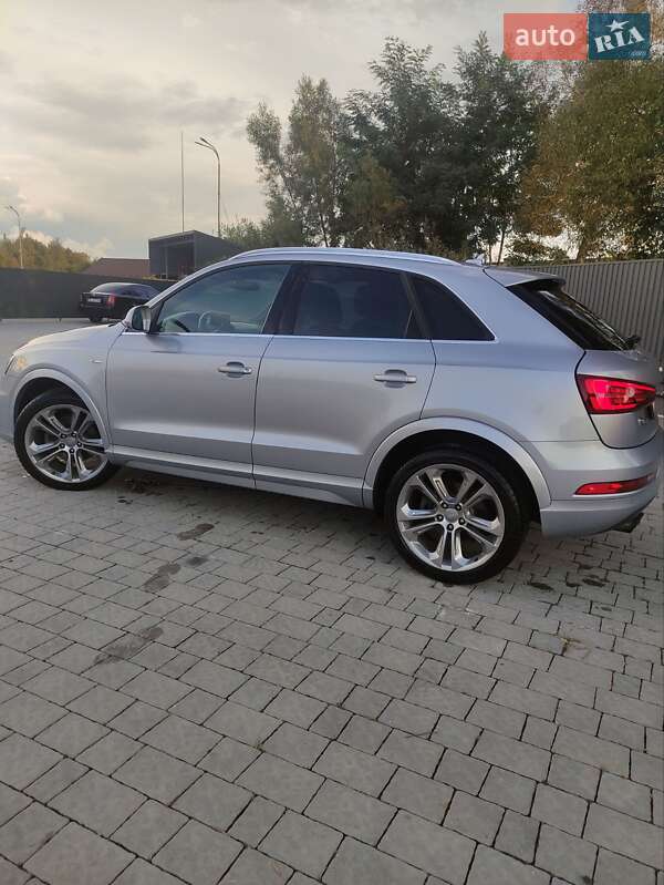 Внедорожник / Кроссовер Audi Q3 2018 в Львове