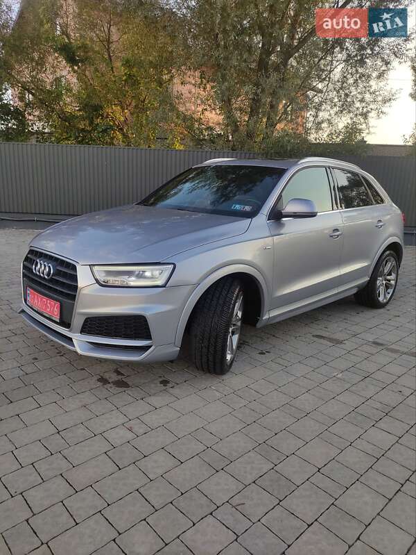 Внедорожник / Кроссовер Audi Q3 2018 в Львове