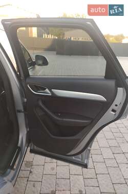 Внедорожник / Кроссовер Audi Q3 2018 в 