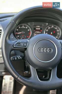 Внедорожник / Кроссовер Audi Q3 2016 в 