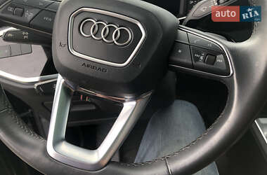 Внедорожник / Кроссовер Audi Q3 2022 в 