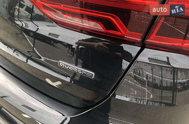 Внедорожник / Кроссовер Audi Q3 2022 в 