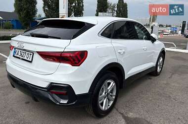 Внедорожник / Кроссовер Audi Q3 2024 в 