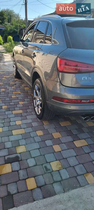 Внедорожник / Кроссовер Audi Q3 2016 в Запорожье