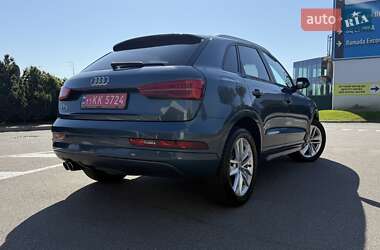 Внедорожник / Кроссовер Audi Q3 2018 в 