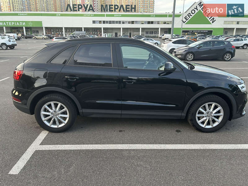 Позашляховик / Кросовер Audi Q3 2018 в Києві