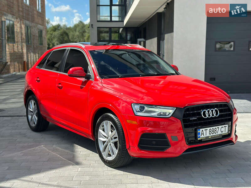 Внедорожник / Кроссовер Audi Q3 2017 в Ивано-Франковске