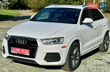 Внедорожник / Кроссовер Audi Q3 2016 в 