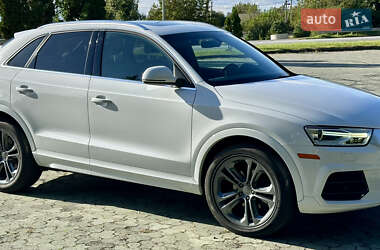 Внедорожник / Кроссовер Audi Q3 2016 в 