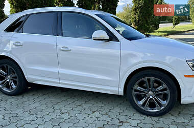 Внедорожник / Кроссовер Audi Q3 2016 в 