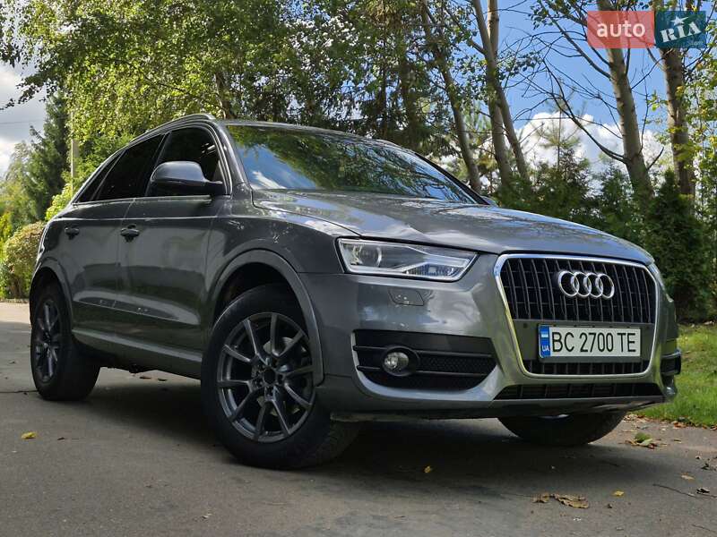 Внедорожник / Кроссовер Audi Q3 2015 в Львове
