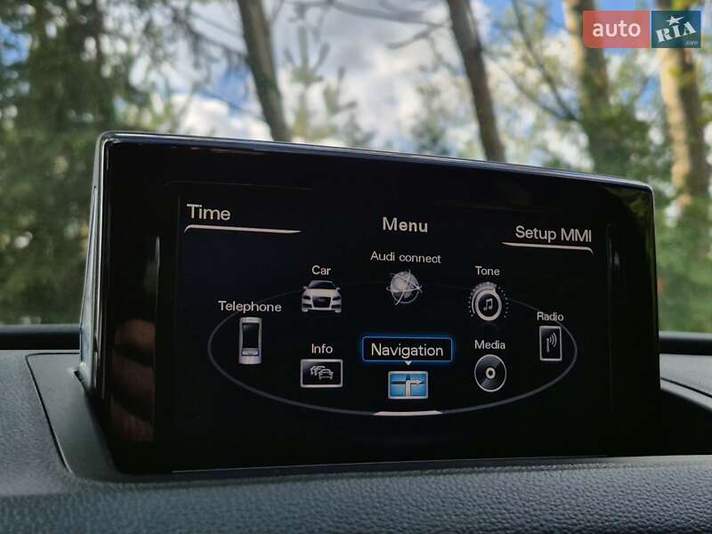 Внедорожник / Кроссовер Audi Q3 2015 в Львове
