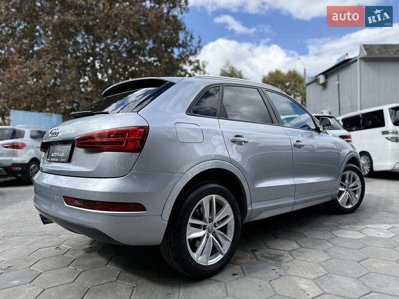 Внедорожник / Кроссовер Audi Q3 2017 в Одессе
