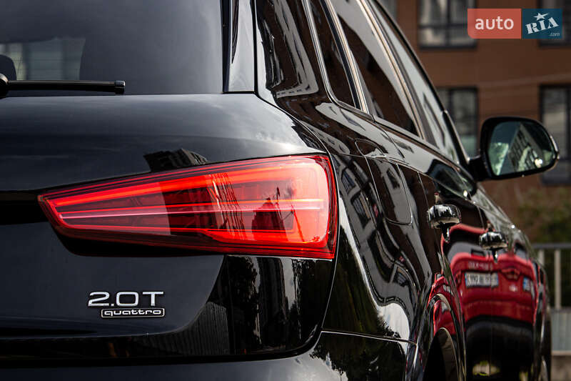 Внедорожник / Кроссовер Audi Q3 2016 в Львове