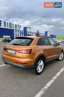 Внедорожник / Кроссовер Audi Q3 2012 в 