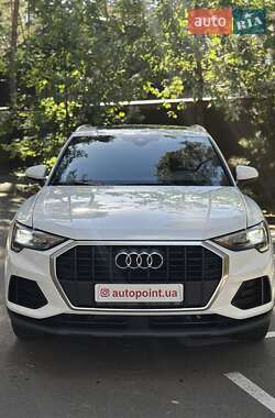 Позашляховик / Кросовер Audi Q3 2019 в Білогородці