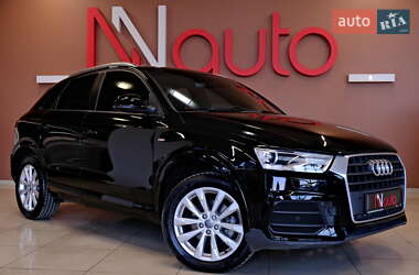 Позашляховик / Кросовер Audi Q3 2018 в 
