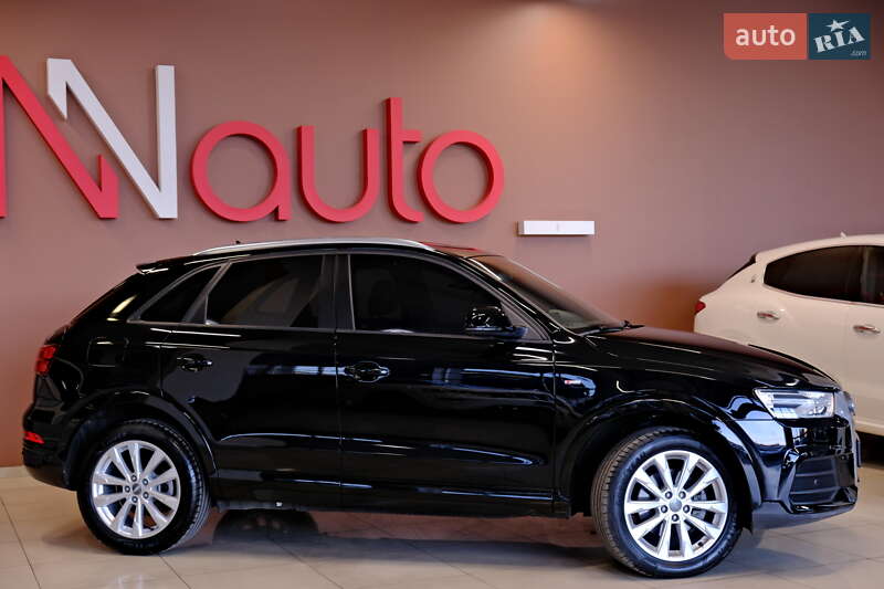 Внедорожник / Кроссовер Audi Q3 2018 в Одессе