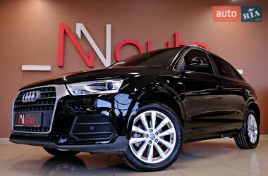 Позашляховик / Кросовер Audi Q3 2018 в 