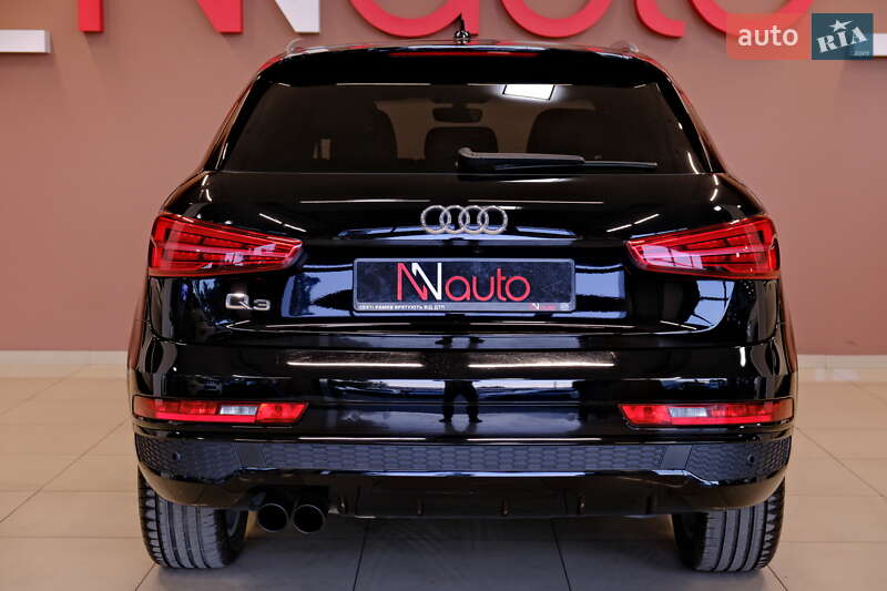 Внедорожник / Кроссовер Audi Q3 2018 в Одессе