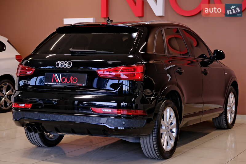 Внедорожник / Кроссовер Audi Q3 2018 в Одессе