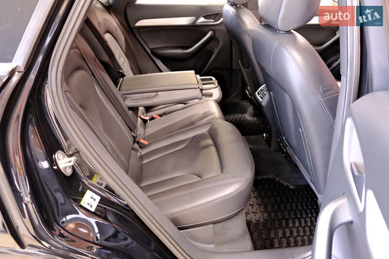 Внедорожник / Кроссовер Audi Q3 2018 в Одессе