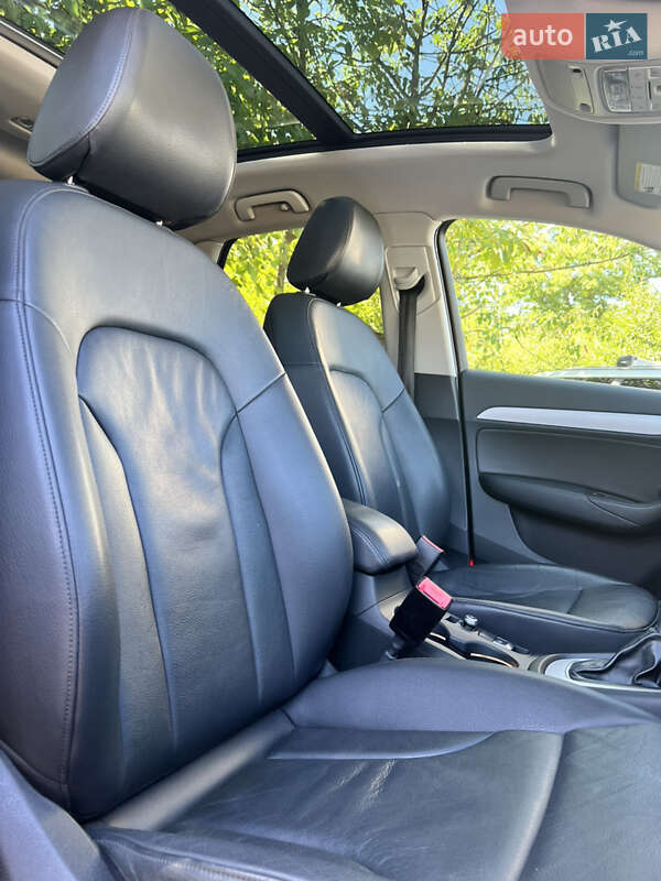 Внедорожник / Кроссовер Audi Q3 2016 в Ивано-Франковске