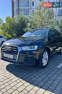 Внедорожник / Кроссовер Audi Q3 2016 в 
