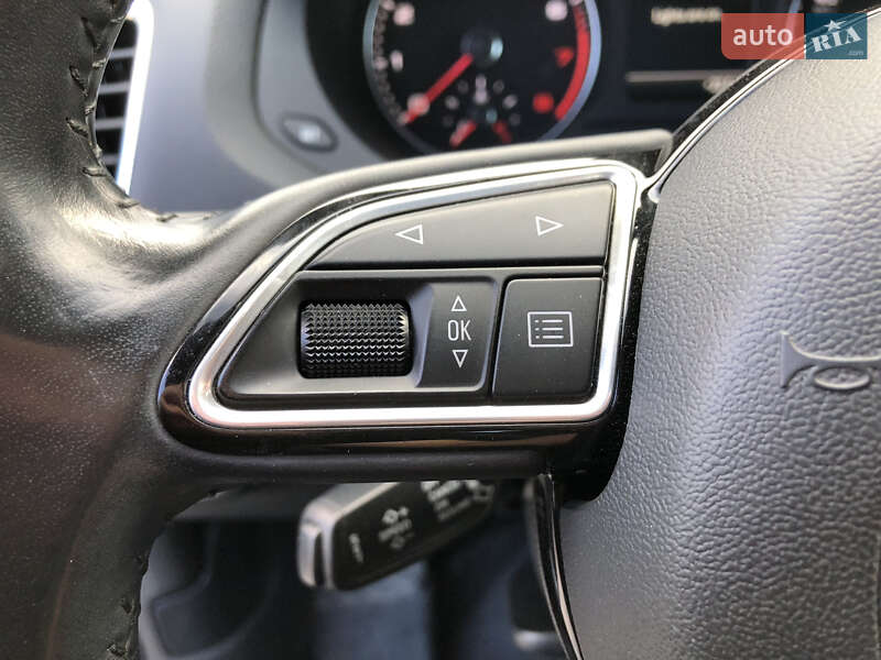 Позашляховик / Кросовер Audi Q3 2017 в Чернівцях
