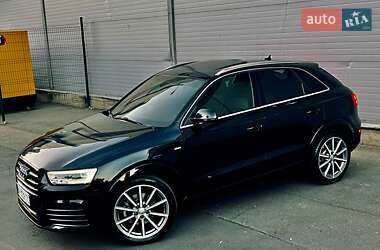 Внедорожник / Кроссовер Audi Q3 2016 в 
