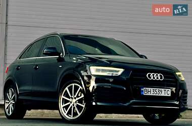Внедорожник / Кроссовер Audi Q3 2016 в 