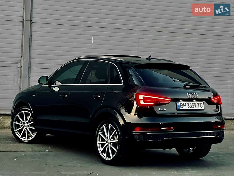 Внедорожник / Кроссовер Audi Q3 2016 в Одессе