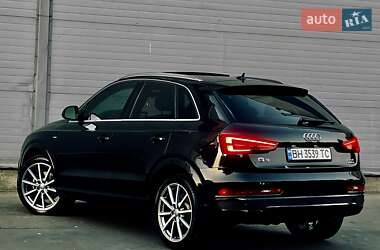 Внедорожник / Кроссовер Audi Q3 2016 в 