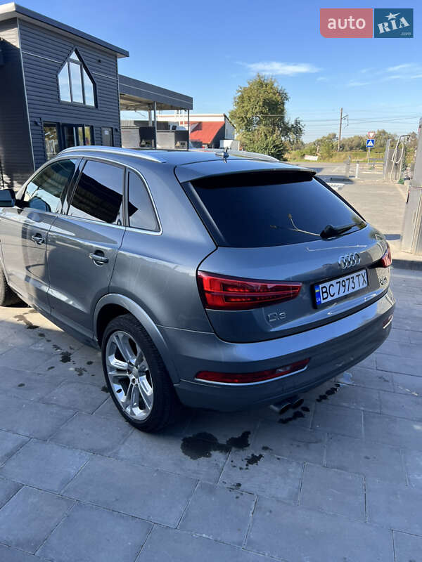 Внедорожник / Кроссовер Audi Q3 2015 в Самборе