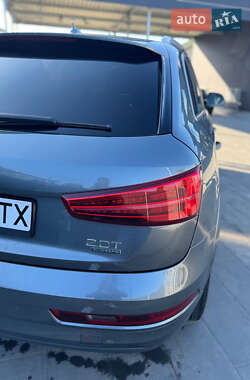 Внедорожник / Кроссовер Audi Q3 2015 в 