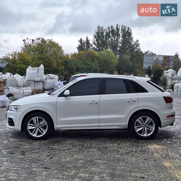 Внедорожник / Кроссовер Audi Q3 2017 в Тернополе