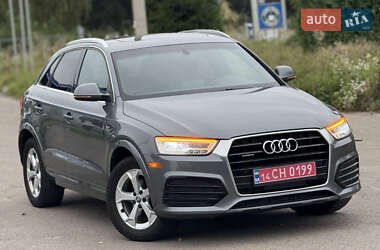 Внедорожник / Кроссовер Audi Q3 2015 в 