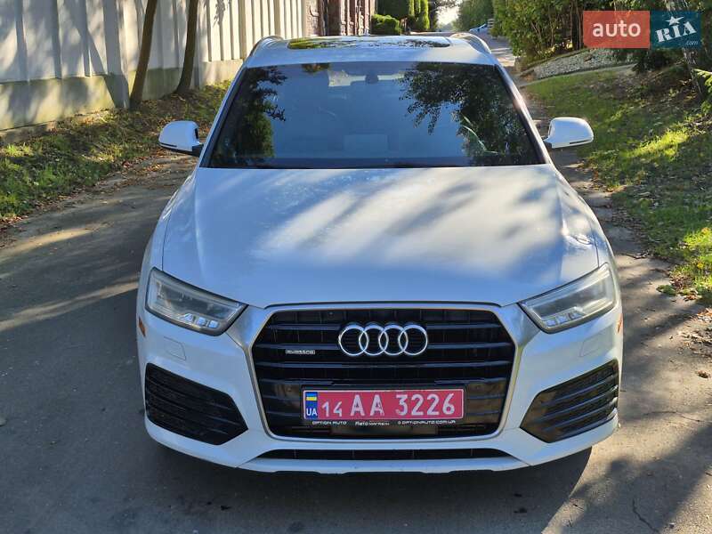 Позашляховик / Кросовер Audi Q3 2016 в Львові
