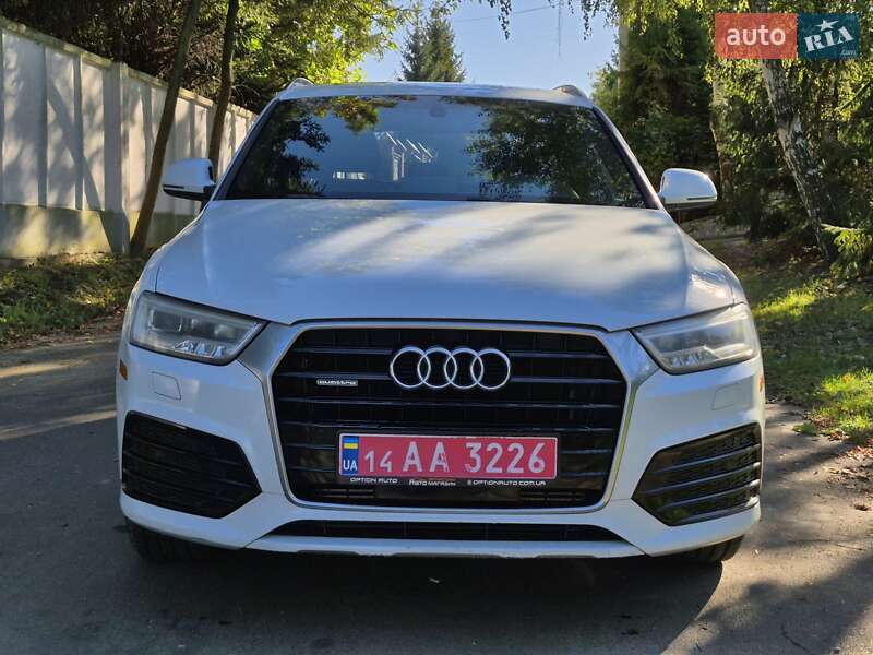 Позашляховик / Кросовер Audi Q3 2016 в Львові