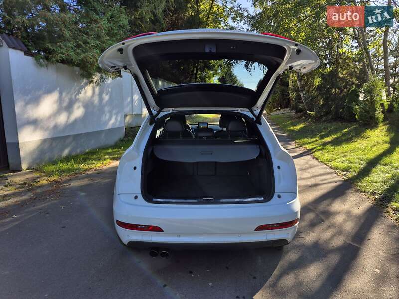 Позашляховик / Кросовер Audi Q3 2016 в Львові