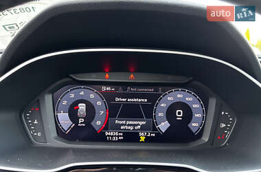 Внедорожник / Кроссовер Audi Q3 2019 в 
