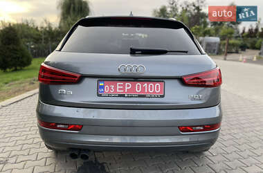 Позашляховик / Кросовер Audi Q3 2016 в 