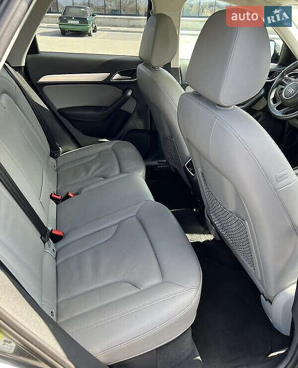 Позашляховик / Кросовер Audi Q3 2017 в Рівному фото 15 Позашляховик / Кросовер Audi Q3 2017 в Рівному