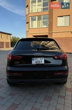 Позашляховик / Кросовер Audi Q3 2018 в 