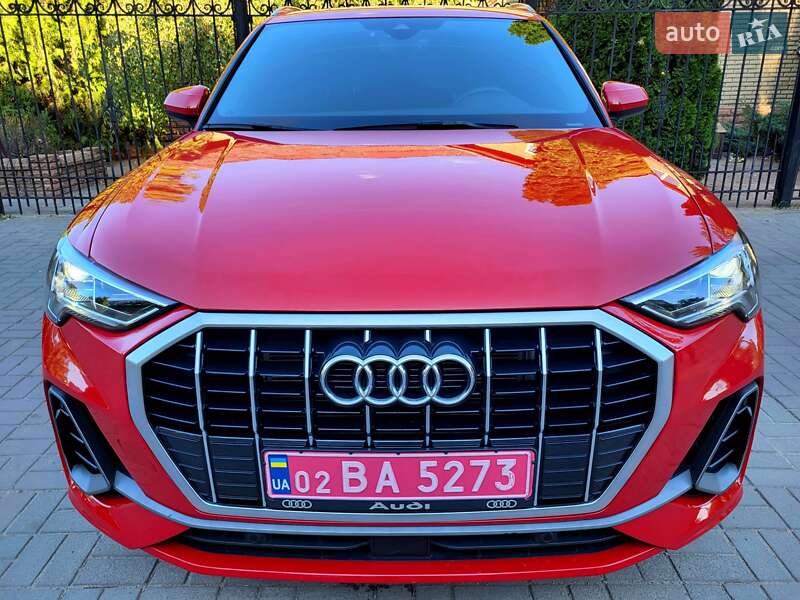 Внедорожник / Кроссовер Audi Q3 2022 в Запорожье