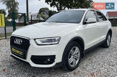 Внедорожник / Кроссовер Audi Q3 2012 в 