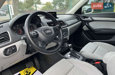 Внедорожник / Кроссовер Audi Q3 2012 в 